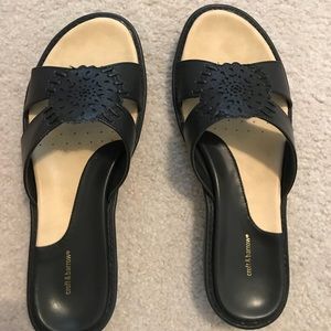Size 8.5 black sandals